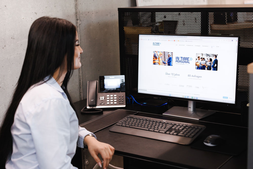 In-Time-Personal-1015_xsm2